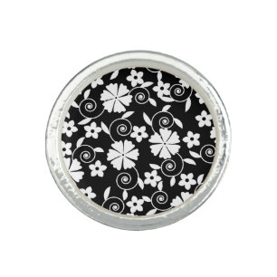 Cute black white flowers pattern LifeProof iPhone Ring