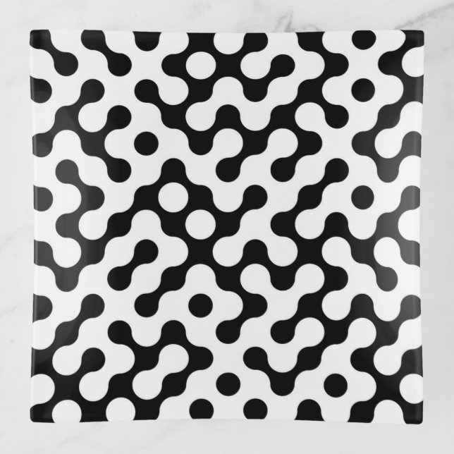 Cute black white labyrinth pattern trinket tray (Front)