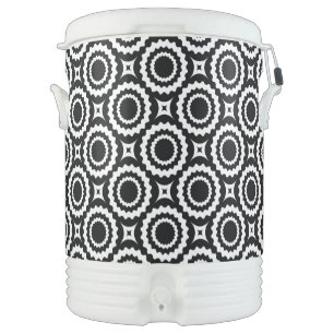 Cute black white zigzag circles design beverage cooler