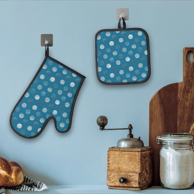    Cute Blue Polka Dots Modern & Elegant Christmas Oven Mitt & Pot Holder Set (Creator Uploaded)