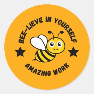 Cute bumblebee star yellow teacher reward