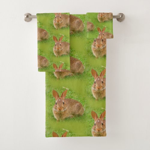 Cute Bunny Chewing Greens on the Golf Fairway Bath Towel Set