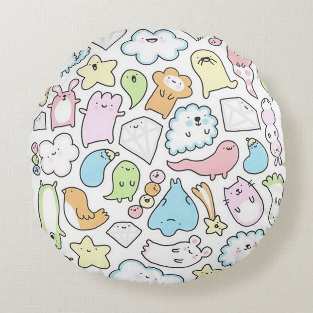 Cute Cartoon Characters Round Pillow (Front)