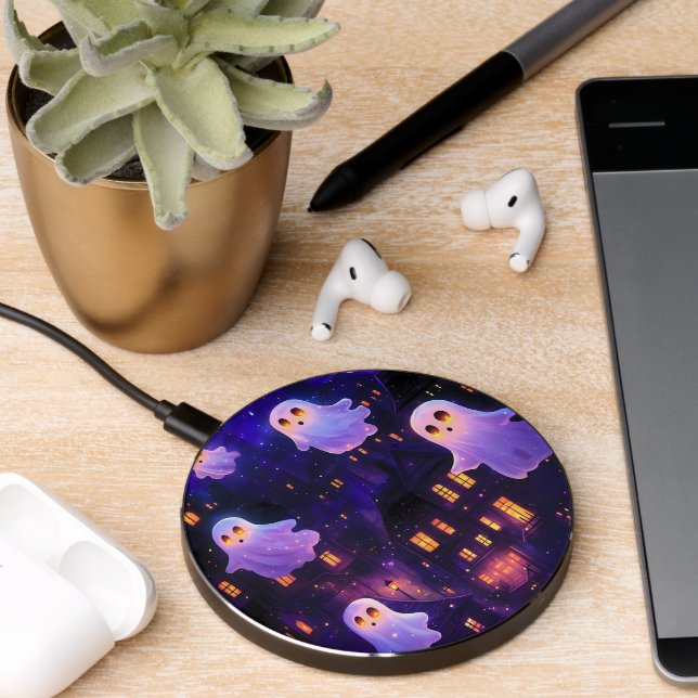 Cute Cartoon Halloween Midnight Flying Ghosts Wireless Charger (Desk 2)