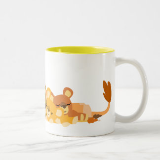 Cute Cartoon Mum Lion and Cubs mug
