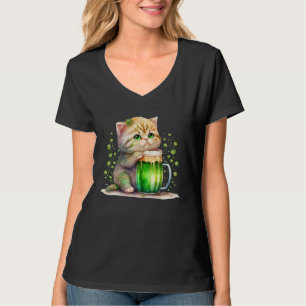 Cute Cat Loves Beer St Patrick s Day Cat   3 T-Shirt
