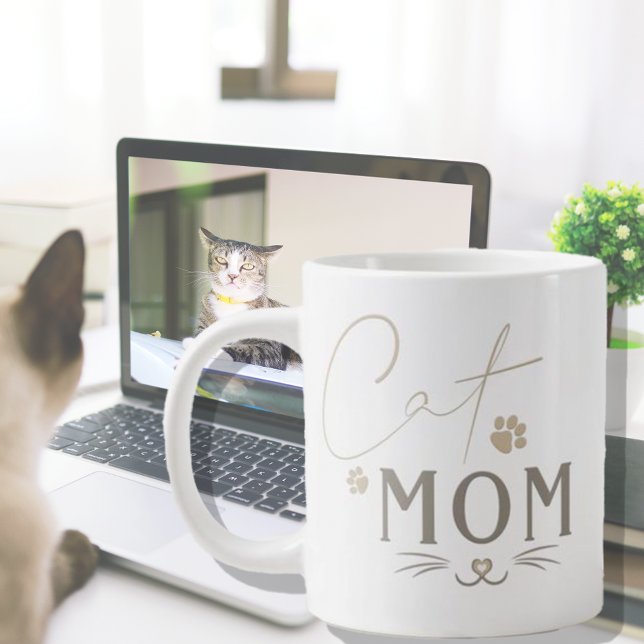 Cute Cat Mom Personalized Coffee Mug (Creator Uploaded)