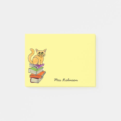 Cute Cat on Book Stack Teacher Name Yellow 4 x 3 Post_it Notes