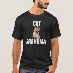 Cute cat with fairy lights cat grandma T-Shirt