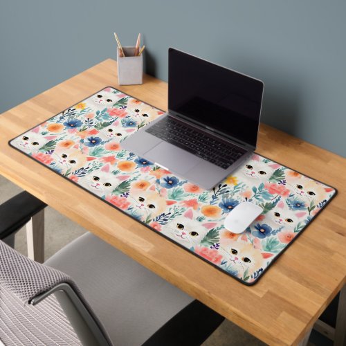 Cute cats and wildflowers pattern desk mat