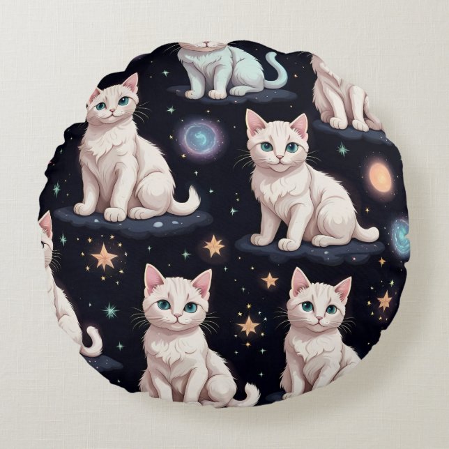 Cute Cats Pattern  Round Pillow (Front)