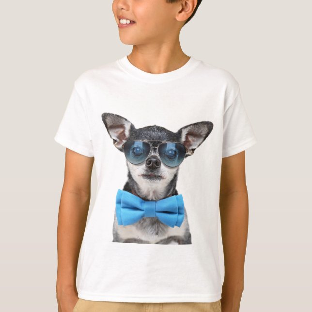 Cute chihuahua tee shirt (Front)