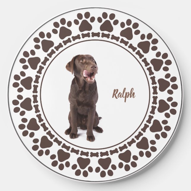 Cute Chocolate Labrador Custom Name Paw Print Wireless Charger (Front)