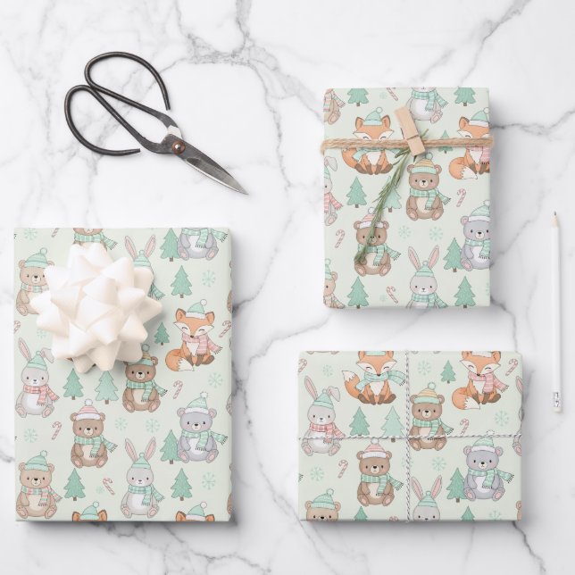 Cute Christmas Animals Seamless Pattern Wrapping Paper Sheets (Front)