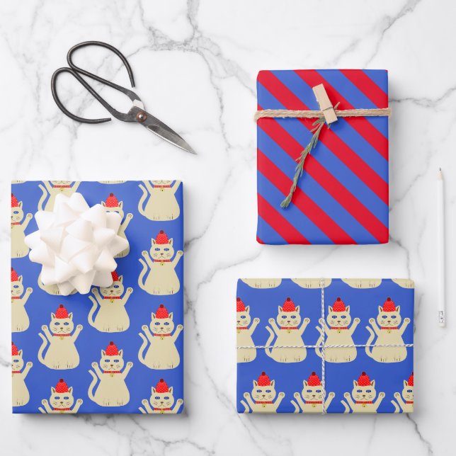 Cute Christmas Cat Wrapping Paper Sheets (Front)
