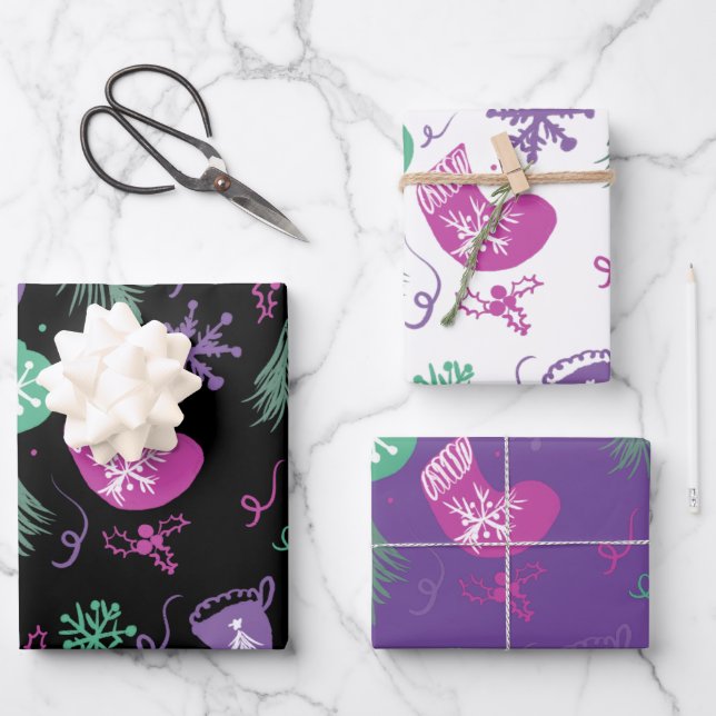Cute Christmas Doodles Snowflakes Pattern Wrapping Paper Sheets (Front)
