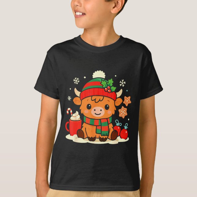 Cute Christmas Highland Cow Heifer Xmas Farm Anima T-Shirt (Front)