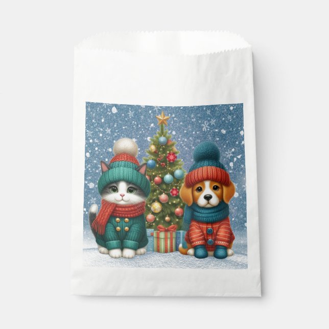 Cute Christmas puppy & kitten Favor Bag (Front)