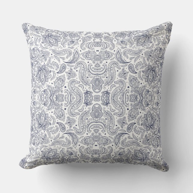 Cute classical flowers patterns throw pillow (Front)