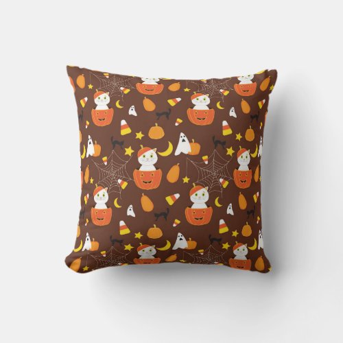 Cute colorful Halloween pattern Throw Pillow