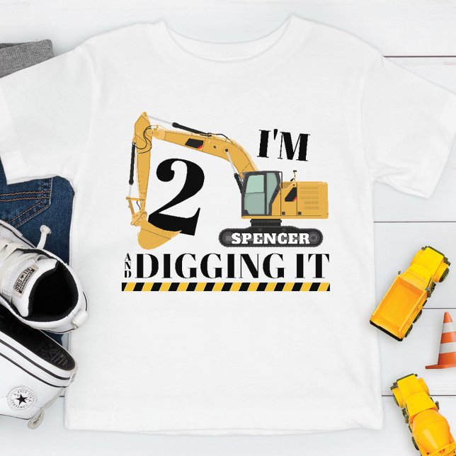 Cute Construction Digger Truck 2nd Birthday Party Toddler T-shirt (2 and Digging It Funny kids 2nd toddler boy birthday party construction building site white t-shirt)