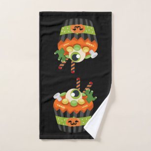 Cute & Creepy Halloween Cupcake with a Big Eyeball Bath Towel Set