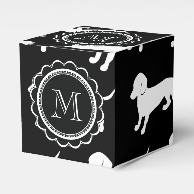 Cute Dachshund Pattern Favor Boxes (Front Side)
