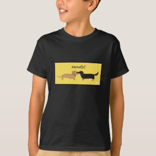 Cute Dachshunds Smooch Wiener Dogs Love T-Shirt
