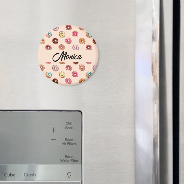 Cute decorative donuts on pink magnet (In Situ (Fridge))
