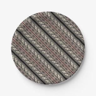 Cute decorative ukrainian patterns design paper plates
