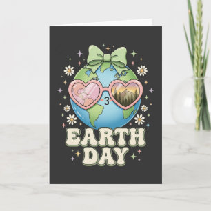 Cute Earth Kawaii Planet Heart Sunglasses Nature Card