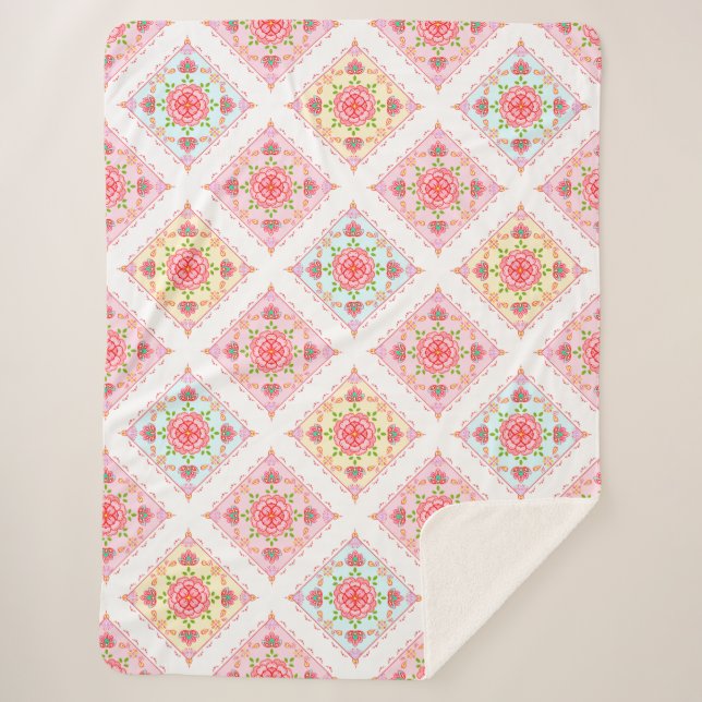 Cute Elegant Floral in Diamond Tiles Pattern Sherpa Blanket (Front)