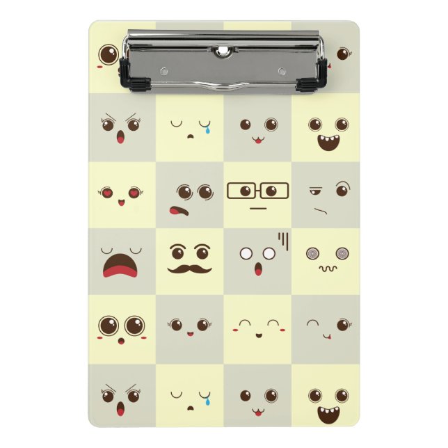 Cute face mini clipboard (Front)