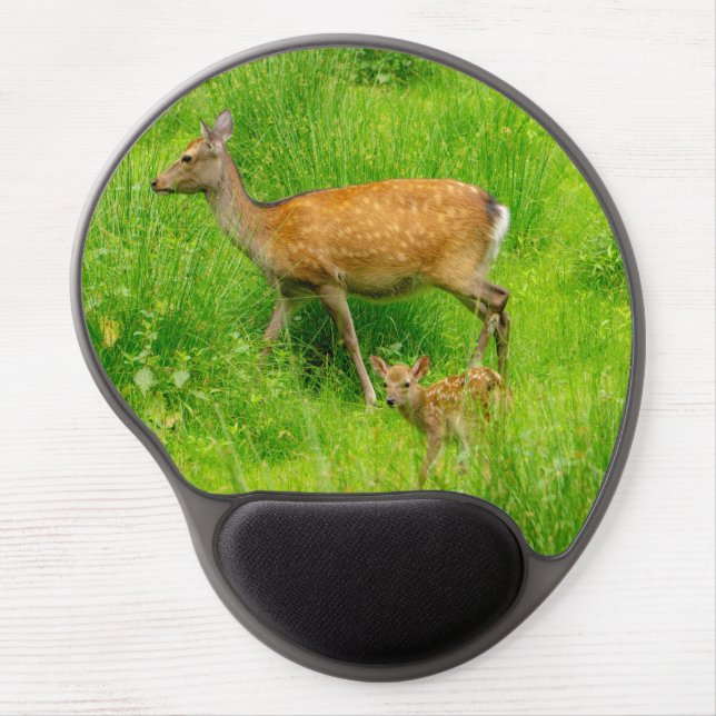 Cute fallow deer with young gel mouse pad (Front)