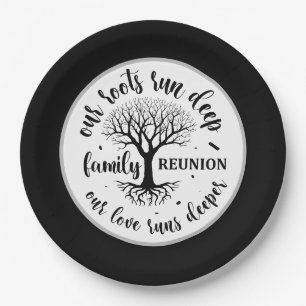Cute Family reunion party  Paper Plates