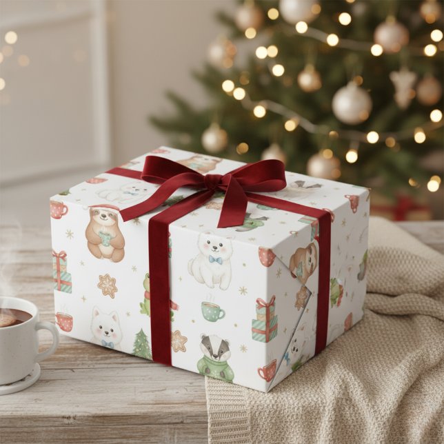Cute Festive Woodland Animals Christmas Wrapping Paper (Cute Festive Woodland Animals Christmas Wrapping Paper)