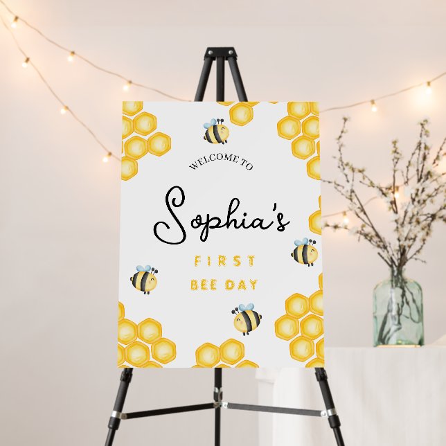 Cute First Bee Day 1st Birthday Welcome Sign (In Situ (Stand))
