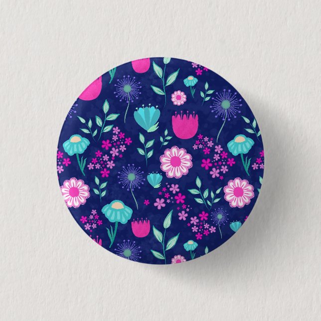 Cute floral pattern background button (Front)