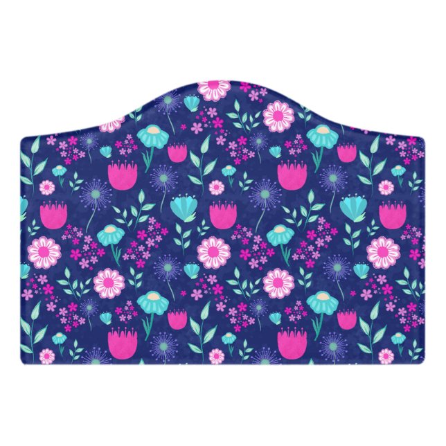 Cute floral pattern background door sign (Small Crest Front)