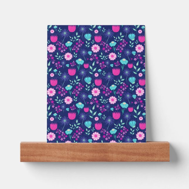 Cute floral pattern background picture ledge (Front)