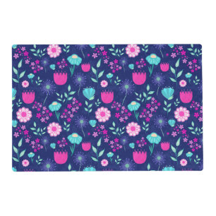 Cute floral pattern background placemat
