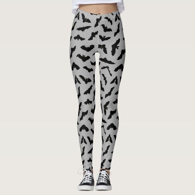 Cute Flying Bats Gray Bat Pattern Halloween Leggings (Front)