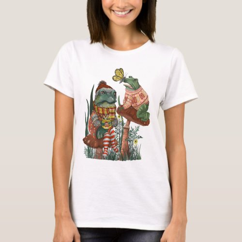 Cute Frog and Toad on Mushroom Christmas  T_Shirt