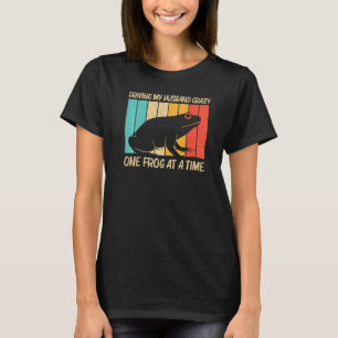 Cute Frog For Women Mom Frog Toad Animal Tadpole T-Shirt