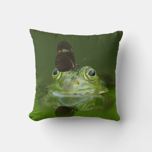 Cute frog with a Butterfly on his nose Throw Pillow