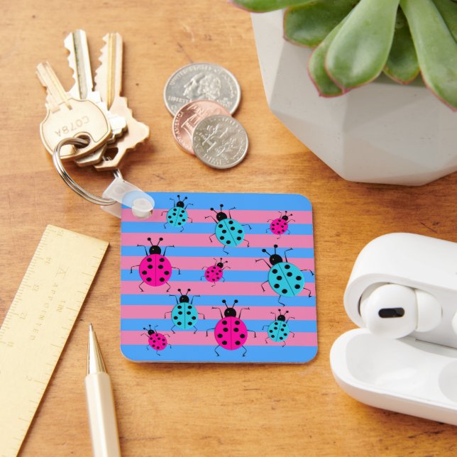 Cute Gender Reveal Ideas. Keychain (Desk)