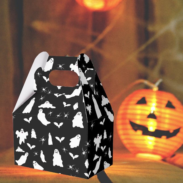 Cute Ghost, Bats & Spiders Halloween Pattern Favor Boxes (Cute Ghost, Bats & Spiders Halloween Pattern Favor Box)
