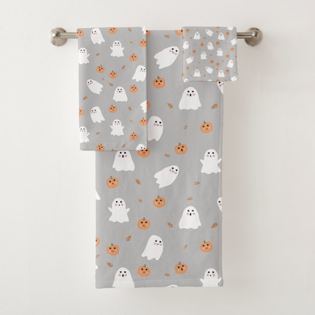 Cute Ghost & Pumpkin Gray Halloween Pattern Bath Towel Set (Insitu)