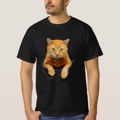 CUTE GINGER CAT IN A POCKET  T_Shirt