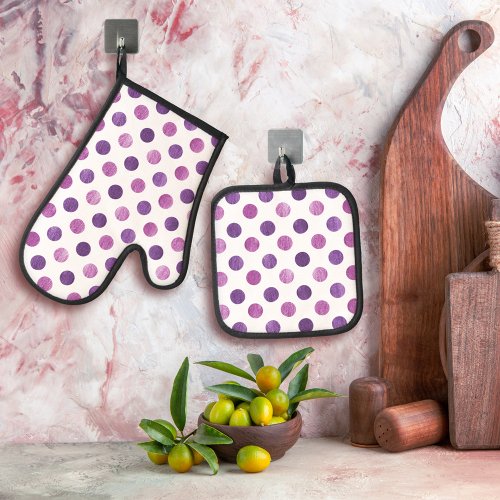  Cute Girly Modern Elegant Polka Dots White Purple Oven Mitt  Pot Holder Set